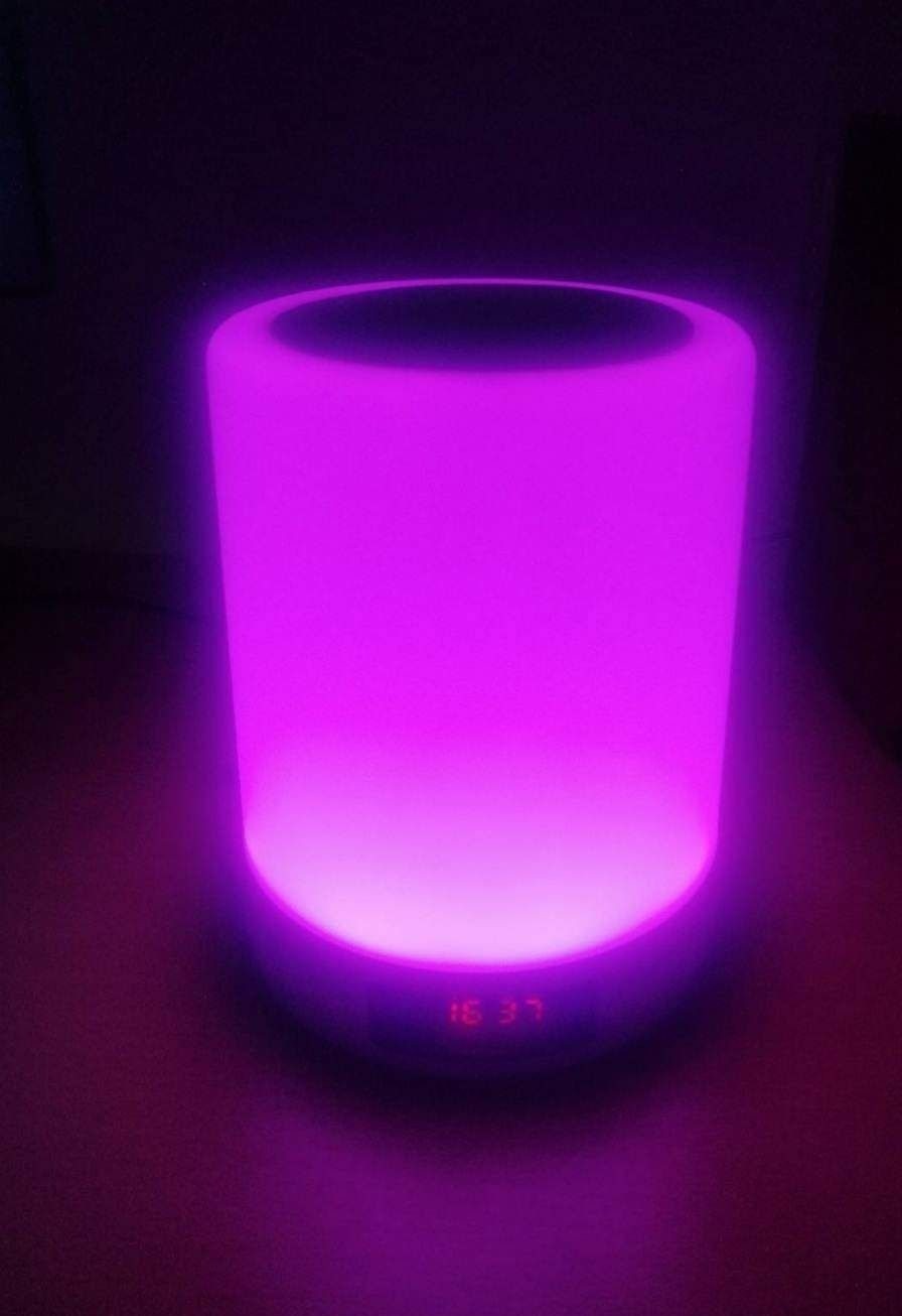 RGB Lampa sa Bluetooth zvučnikom