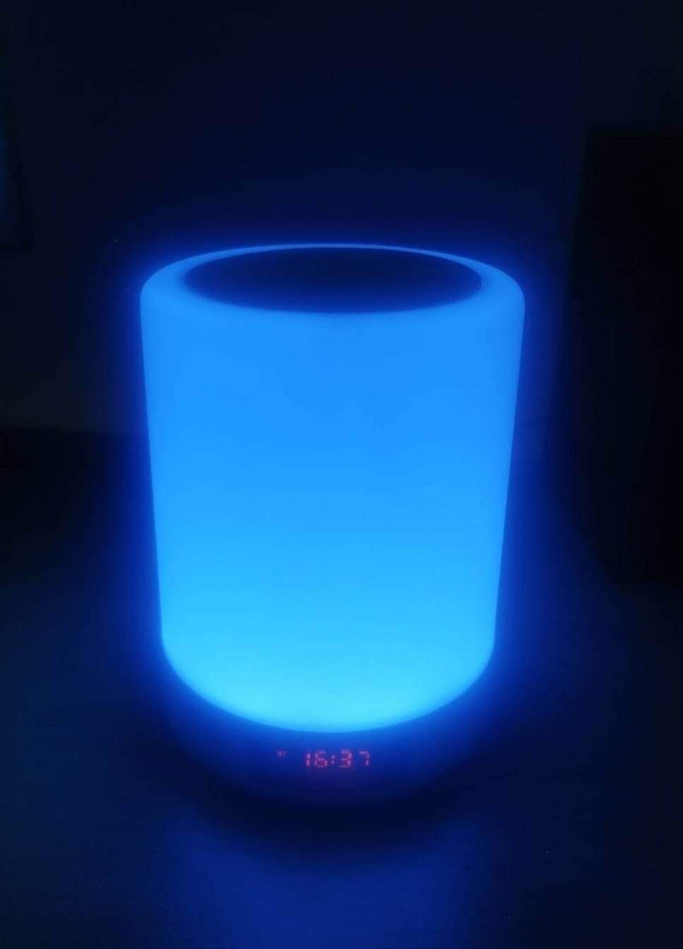 RGB Lampa sa Bluetooth zvučnikom